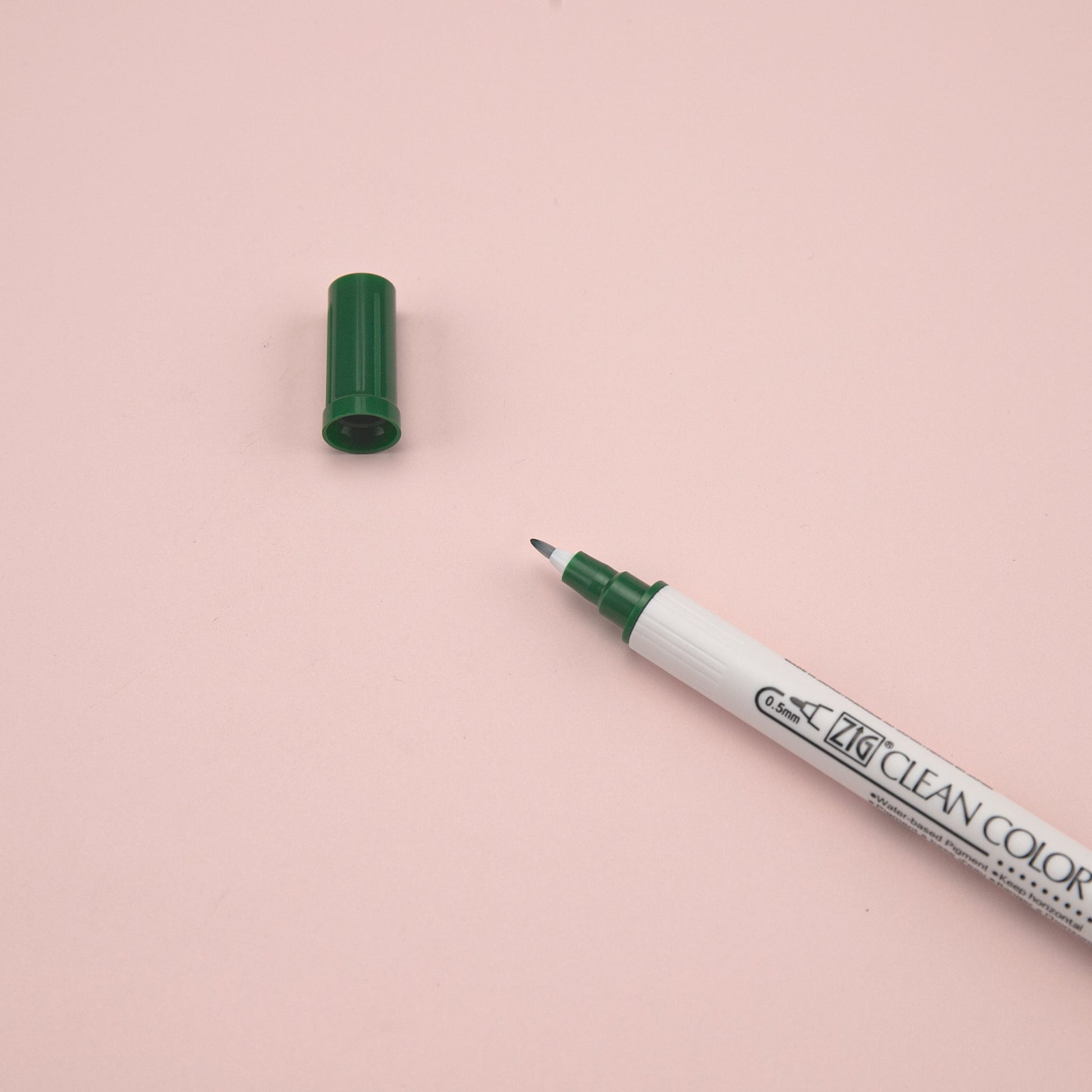 Kuretake ZIG Clean Color Dot Double-Sided Marker - Green 040 - Stationery Pal